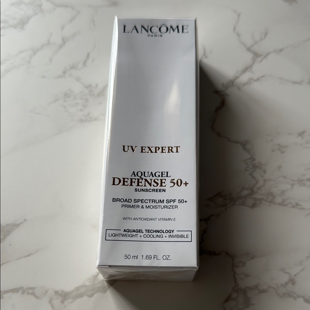 Lancôme Aquagel Denfense 50+ sunscreen